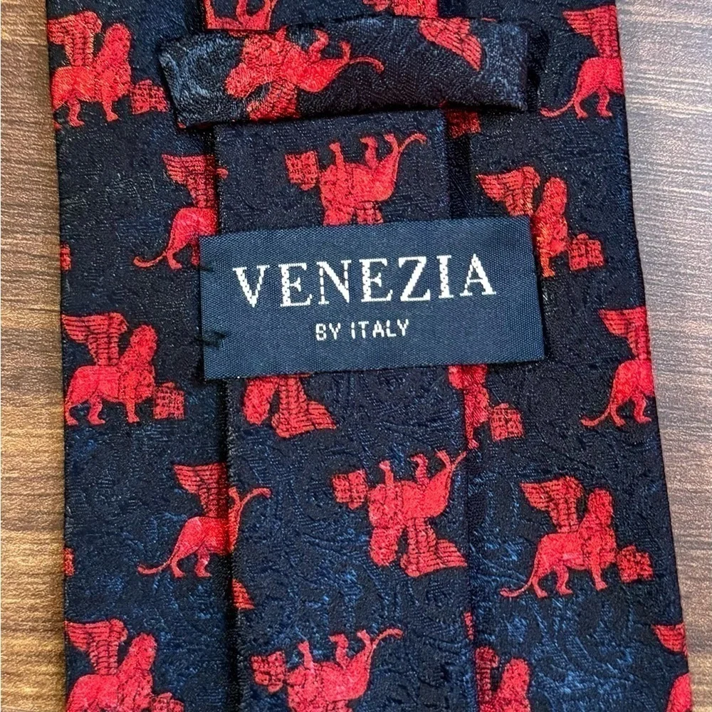 Venezia pre owned
